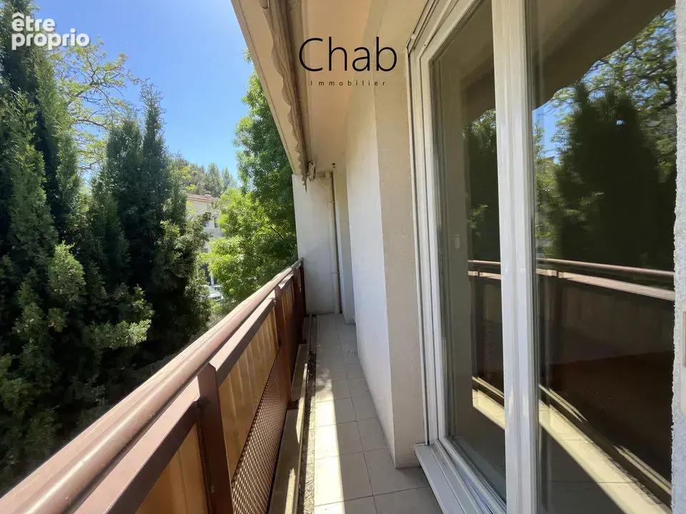 Appartement 3 pièces 70 m² à vendre à Aubagne (13400) - photo 5