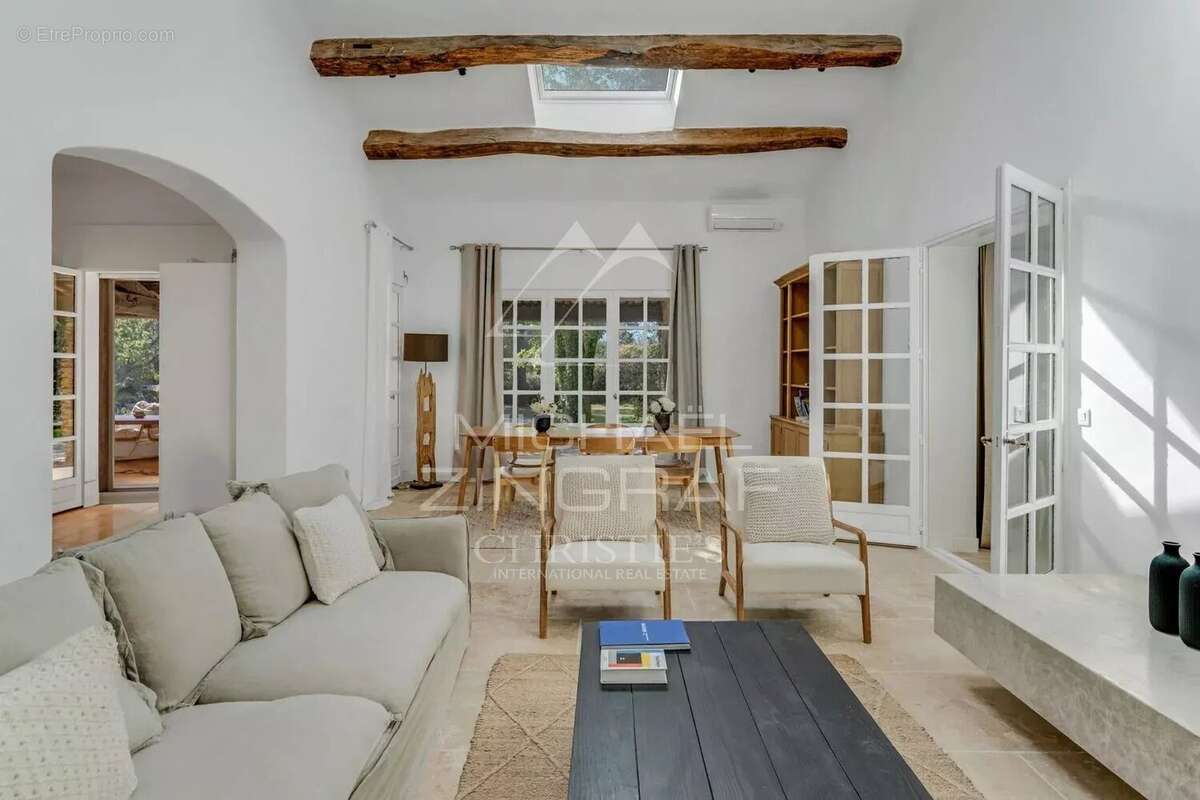 Maison à GRIMAUD