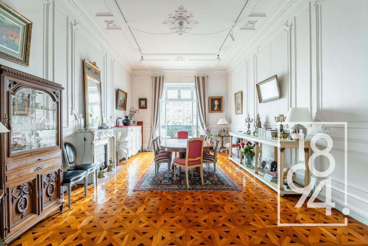 Appartement à MARSEILLE-8E