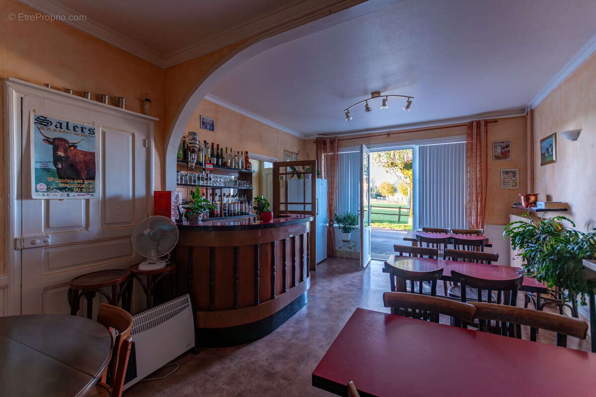 Maison à SAINT-BONNET-DE-SALERS