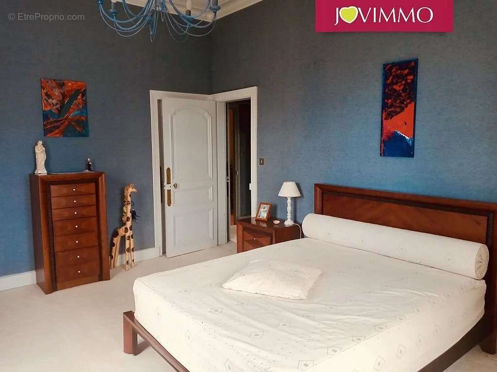 Maison à NERIS-LES-BAINS