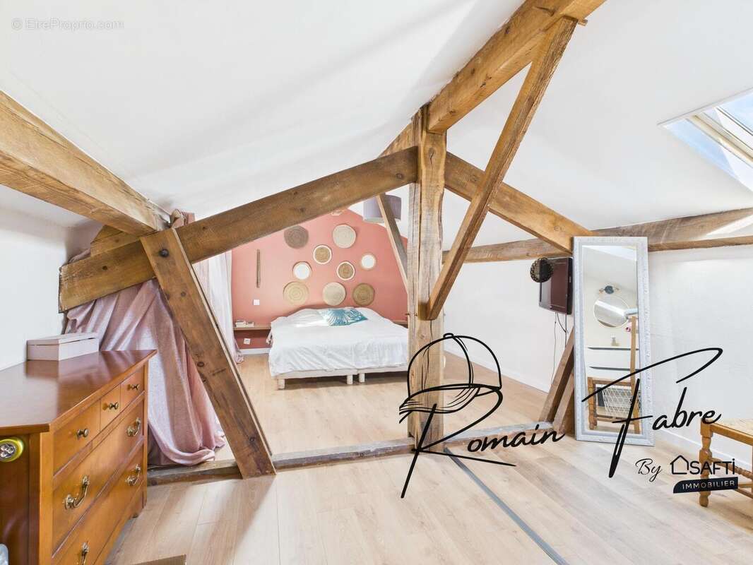 Photo 8 - Maison à SAINT-YZAN-DE-SOUDIAC