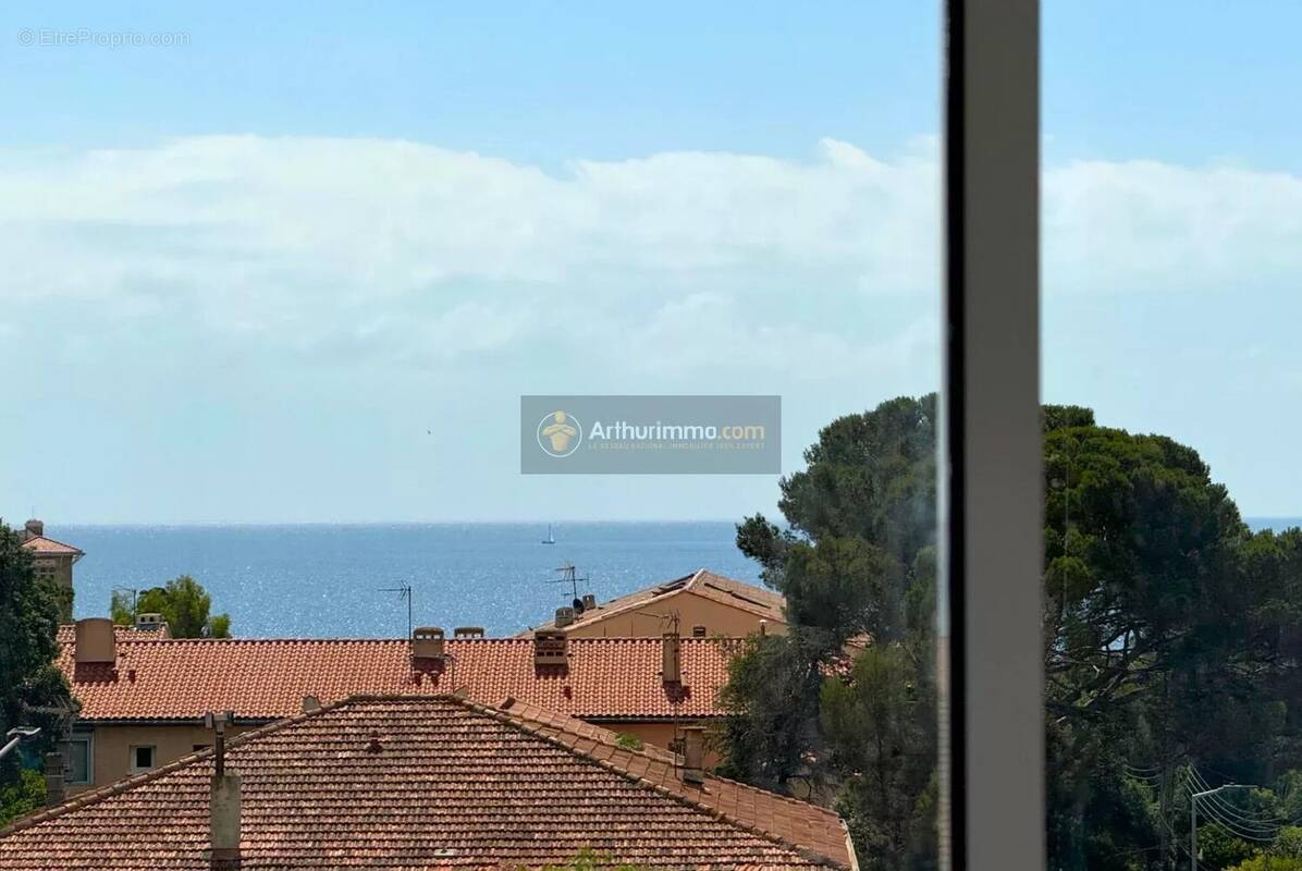 Appartement à FREJUS