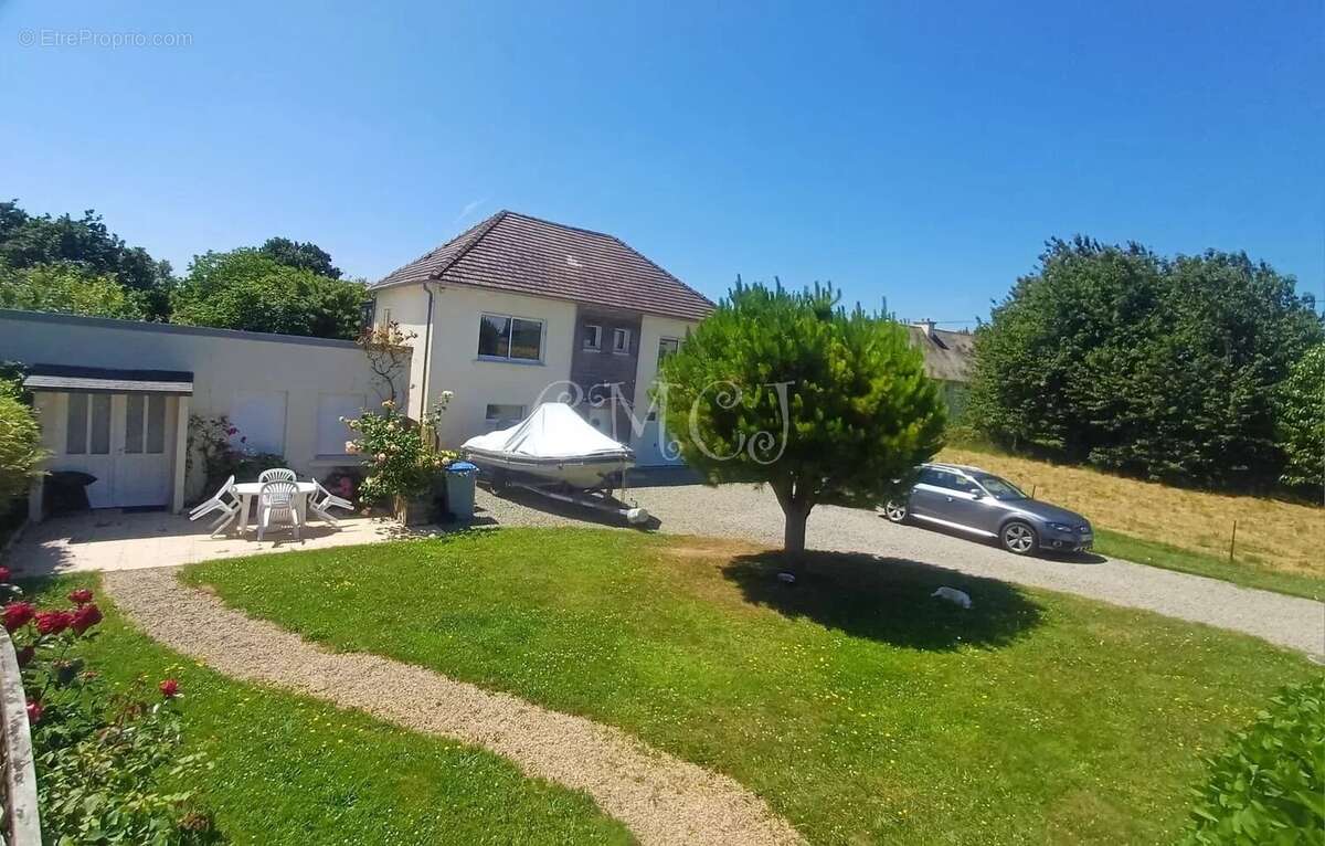 Maison à PLESTIN-LES-GREVES