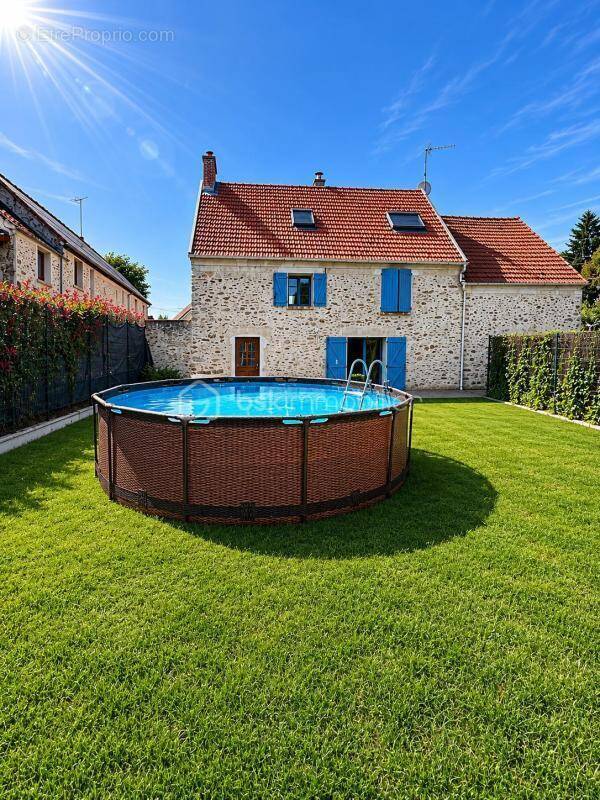 Maison à CHAUFFRY