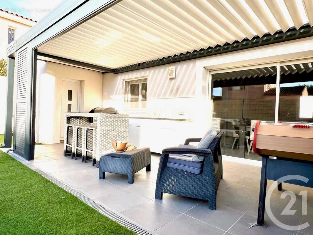 Maison à LA LONDE-LES-MAURES