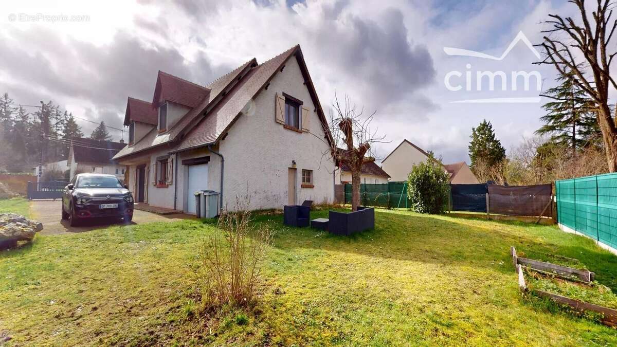 Maison à SAINT-CYR-EN-VAL