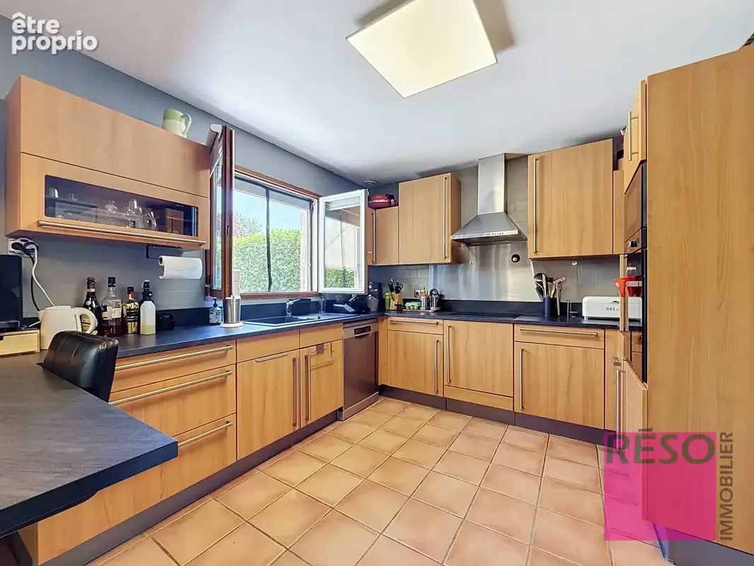 Maison 5 pièces 145 m² à vendre à Pers-Jussy (74930) - photo 4