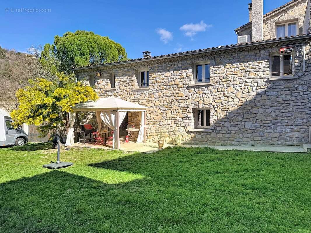 Maison à SAINT-MAURICE-D'ARDECHE