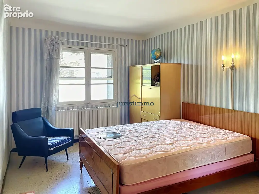 Rare sur Bellegarde. Maison de village avec extérieur. - photo 8