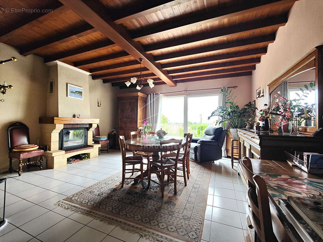 Maison à COGNAC