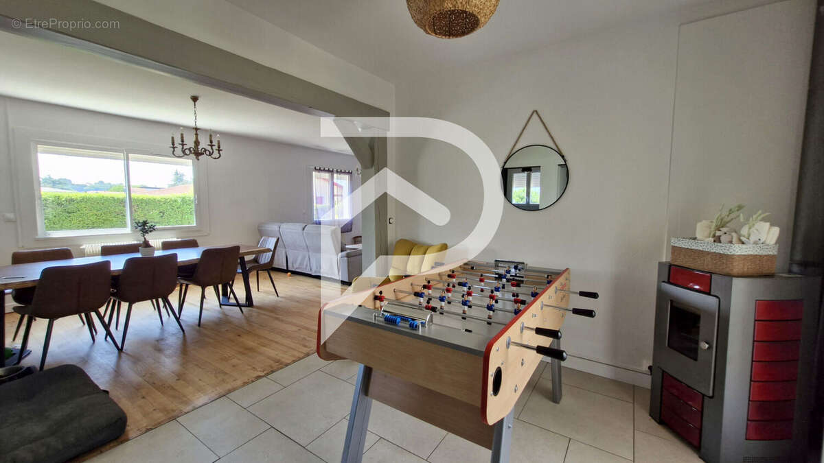 Maison de plain-pied rénovée 4 pièces 89 m² centre ORTHEZ - photo 4