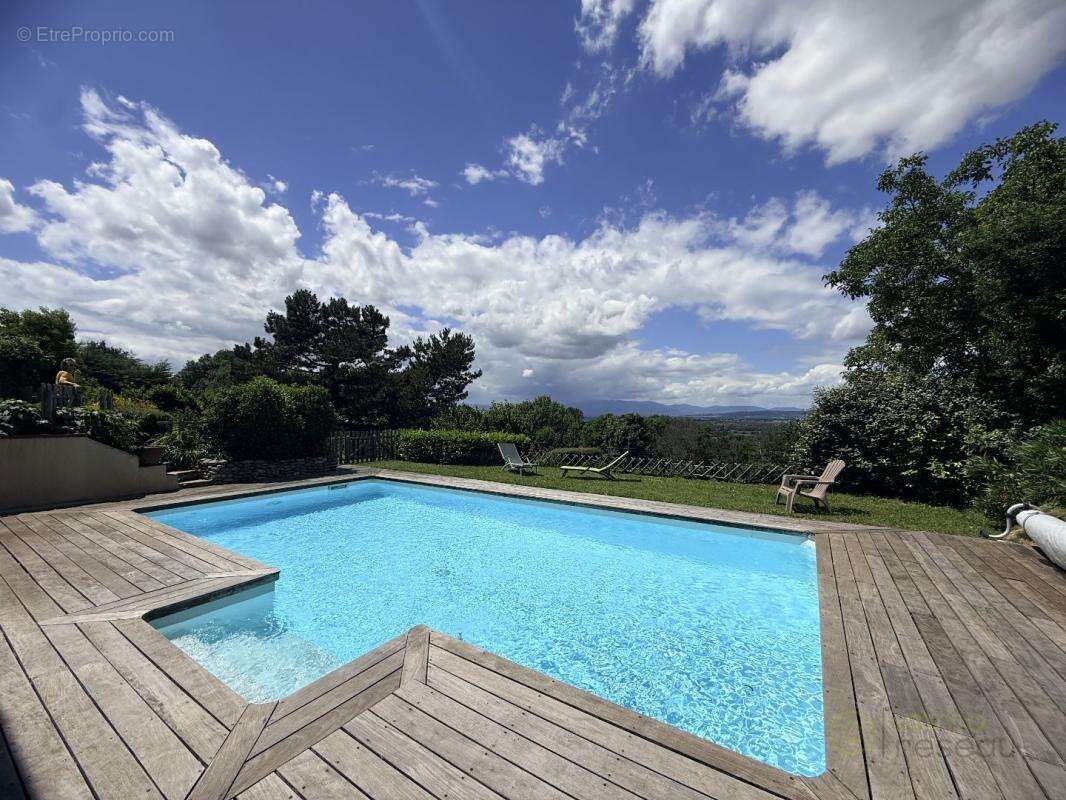 Maison 198 m² à Moras-En-Valloire  - photo 16
