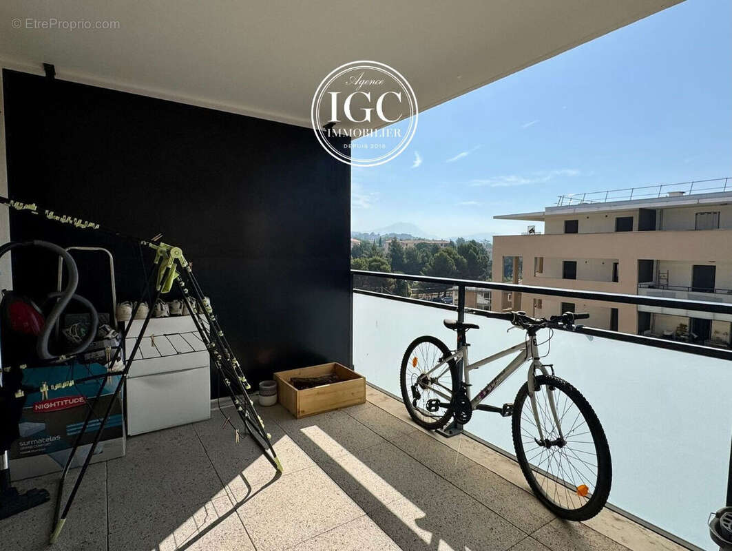 Appartement à AIX-EN-PROVENCE