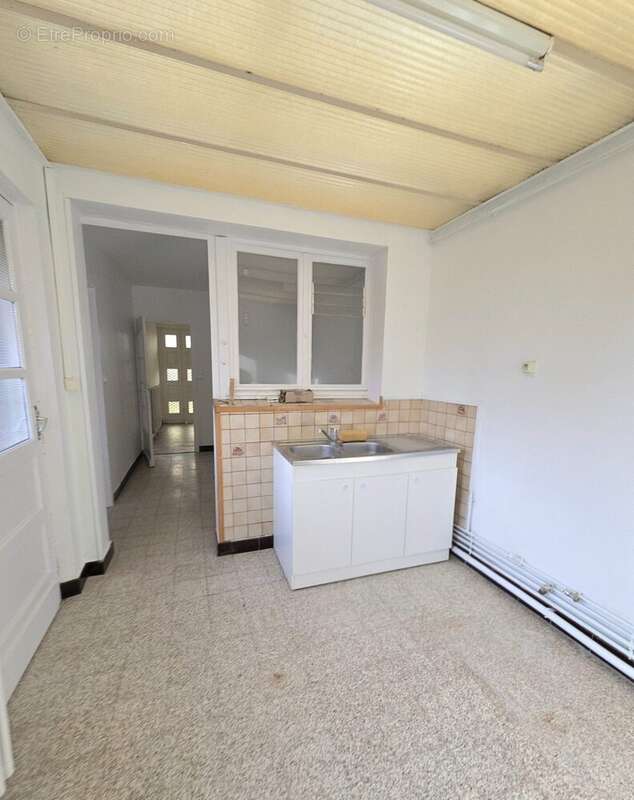 Maison à AULNOYE-AYMERIES