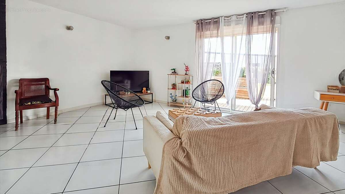 Maison à SAINT-AUBIN-DES-CHATEAUX