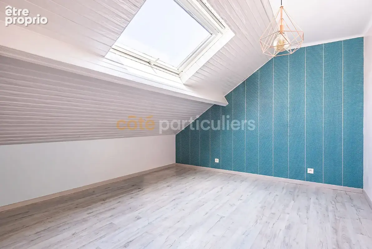 Maison familiale -- procé -- 230 m² -- 9 pièces -- 7 chambres -- garage - photo 10