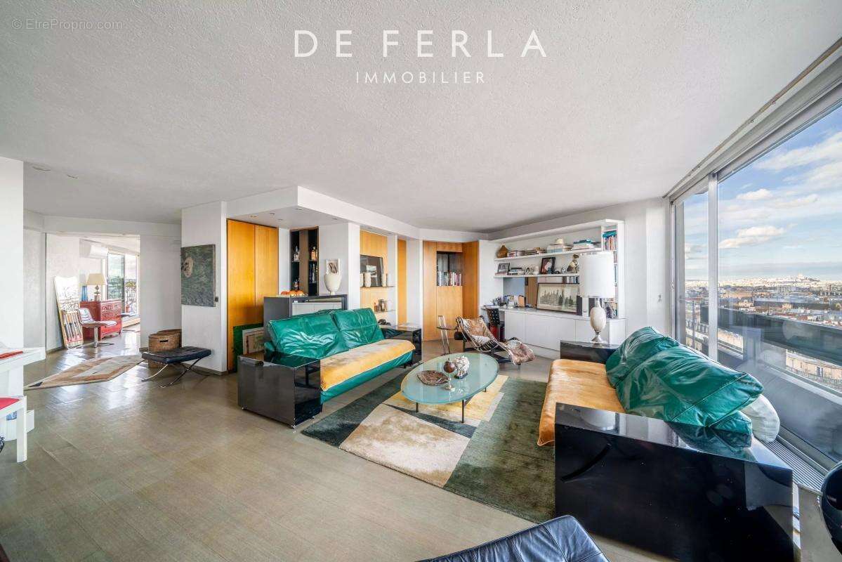 Appartement à PARIS-14E