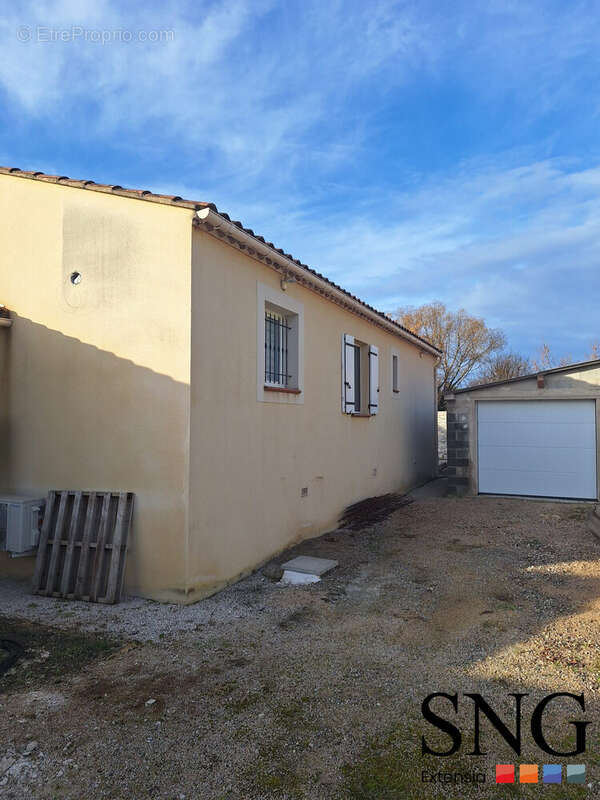 Maison à JONQUIERES