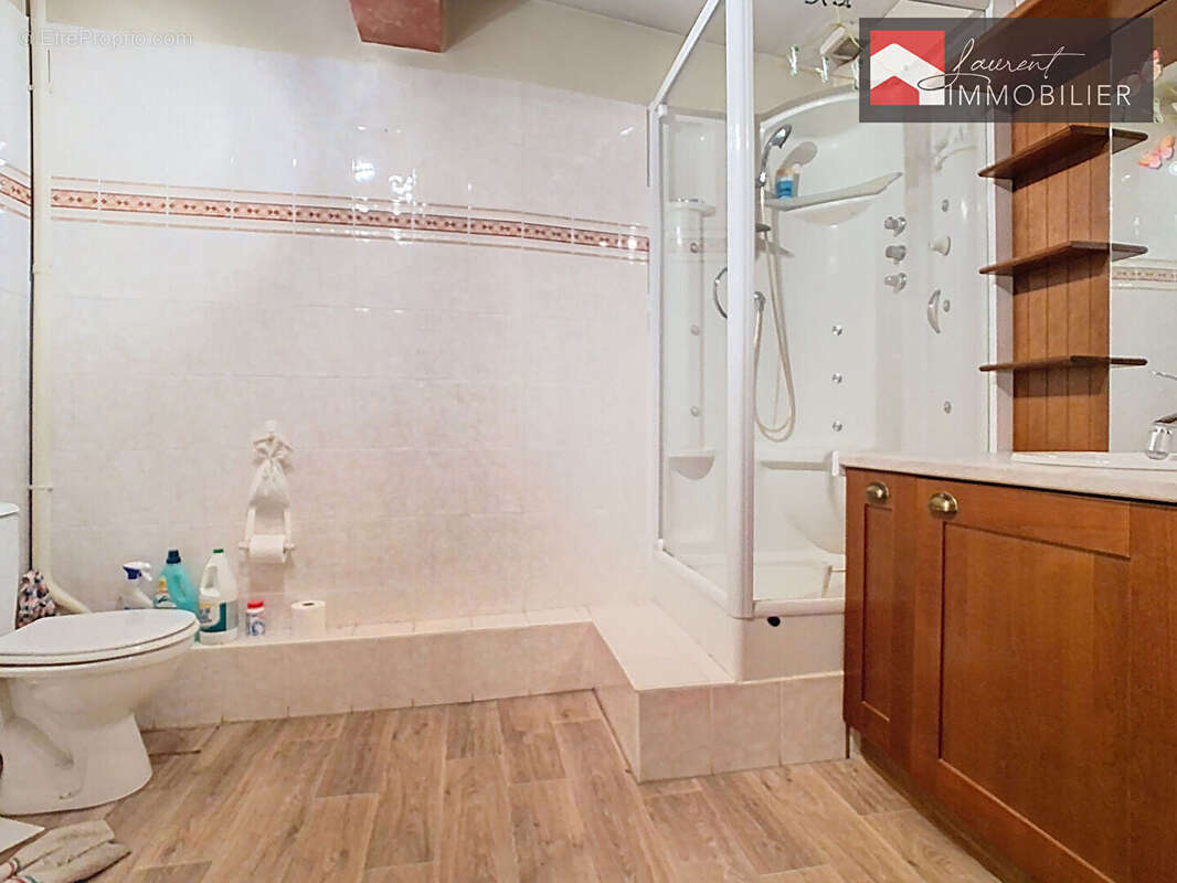 Exclusivité Laurent Immobilier : Maison de ville à TOURNUS - photo 6
