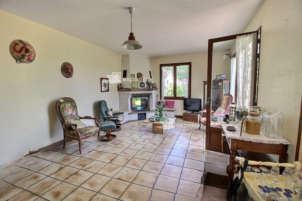 Maison à SAIVRES