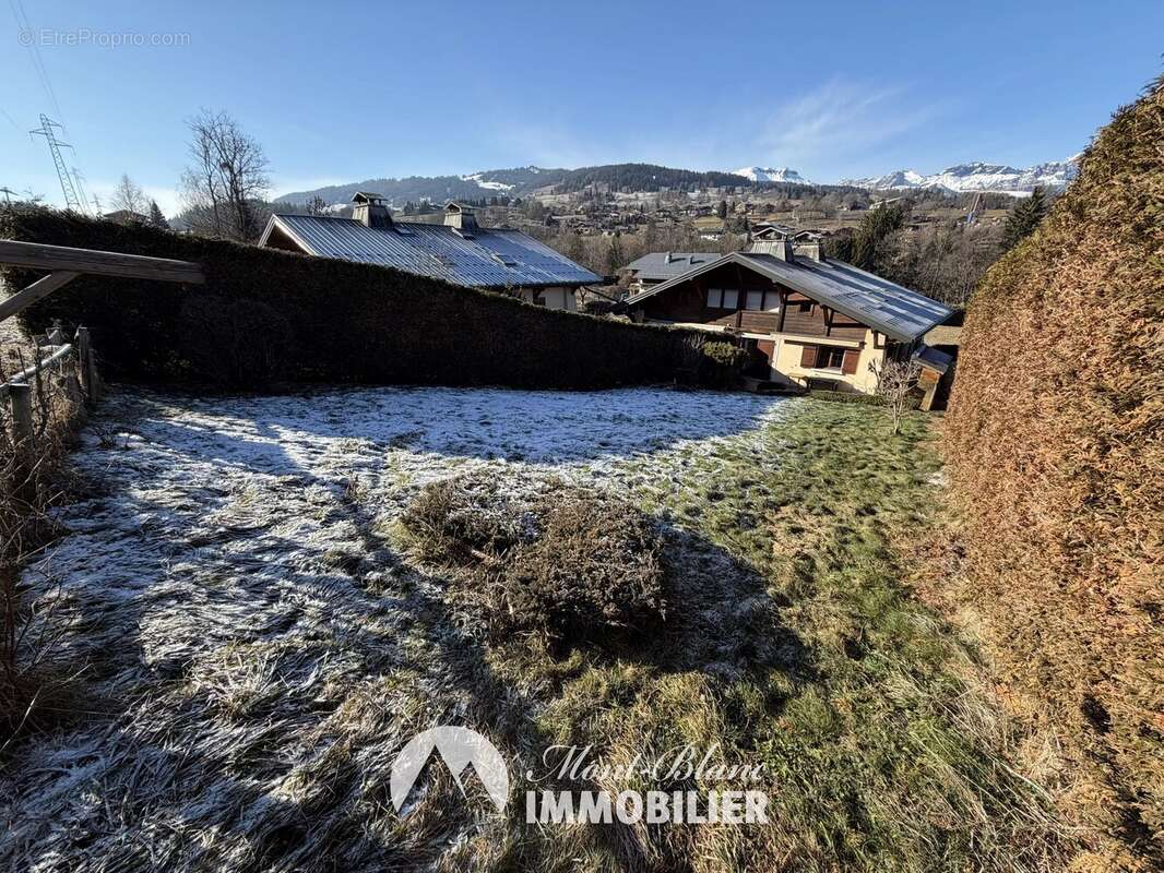 Appartement à COMBLOUX