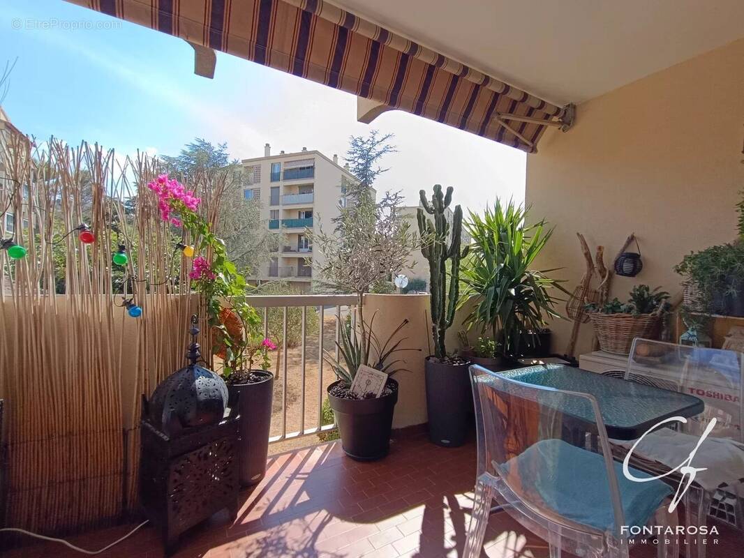 Appartement à FREJUS