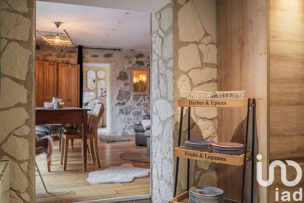 Photo 7 - Maison à LA MORTE