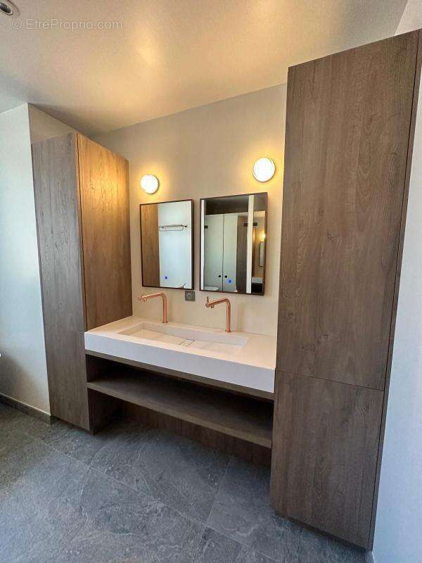 Maison à MAGNY-LE-HONGRE