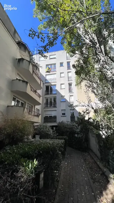 Deux Pièces Gare Courbevoie - photo 13