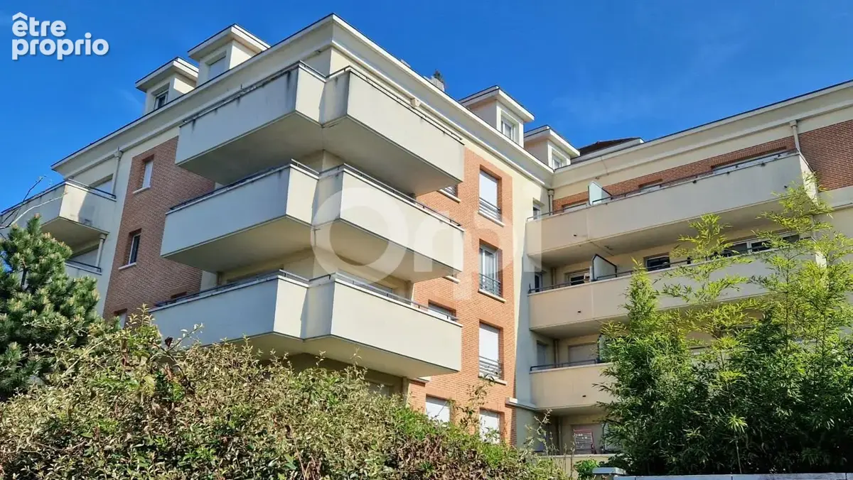 F3 en parfait etat - residence de standing - proche commerces - photo 10