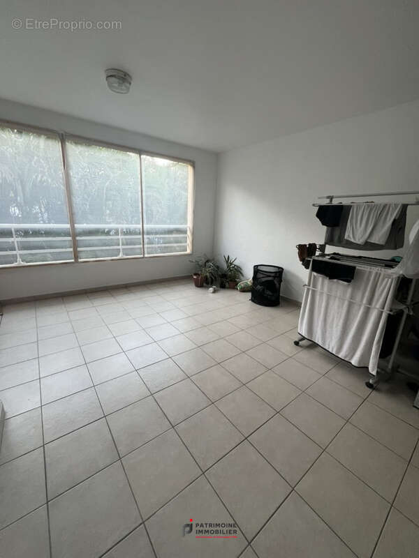 Appartement à BAIE-MAHAULT
