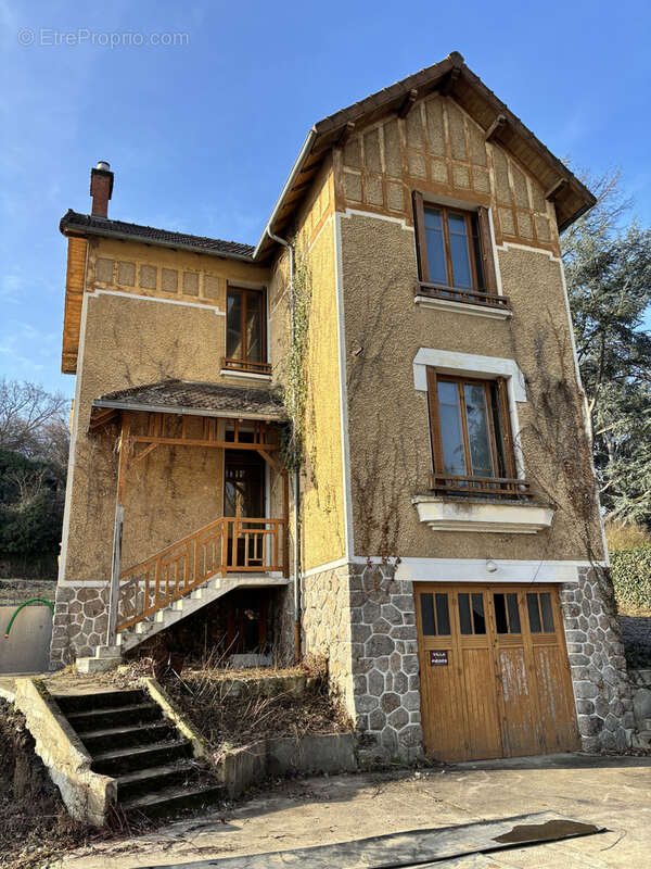Maison à BELLERIVE-SUR-ALLIER