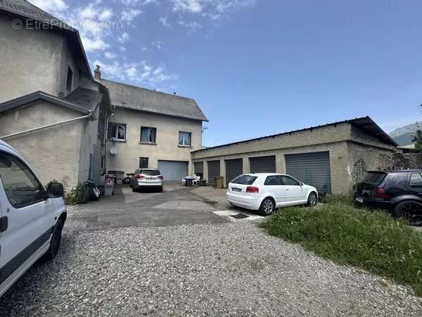 Appartement à PIERRE-CHATEL