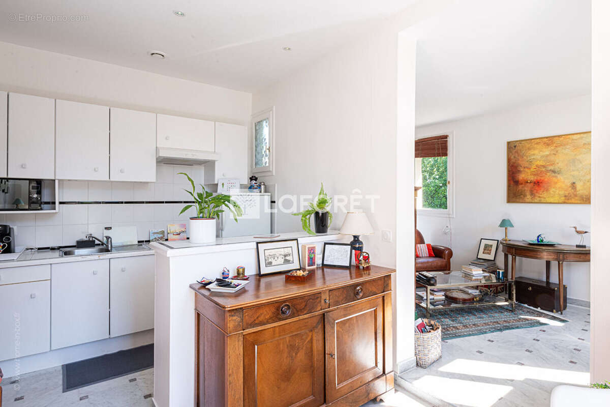 Appartement à GARCHES