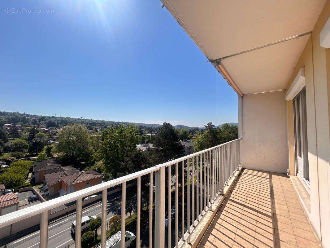 Appartement à NEUVILLE-SUR-SAONE