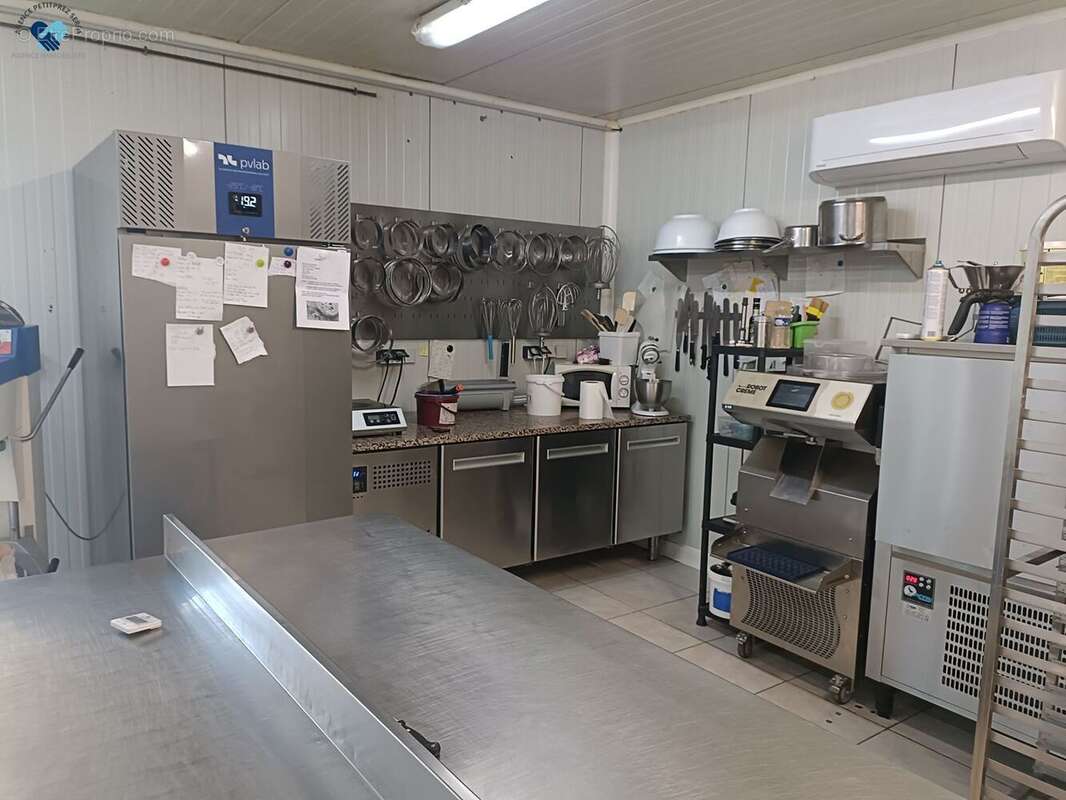 Commerce à PALAMINY