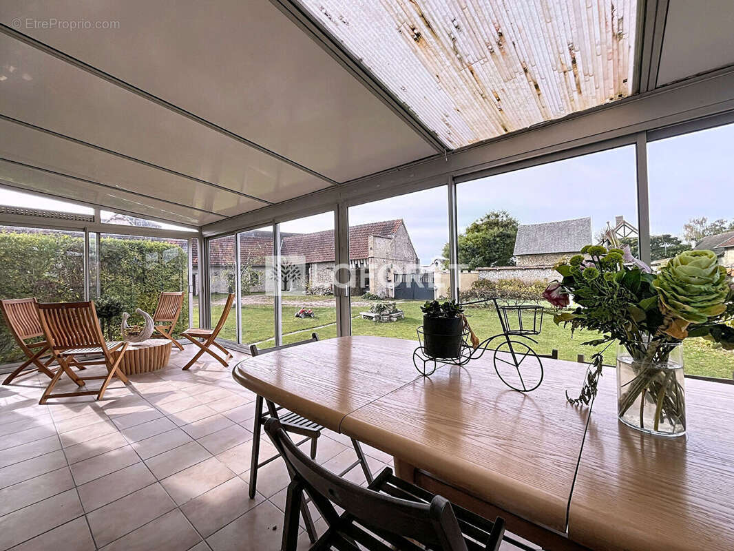 Maison à VILLERS-SUR-LE-ROULE