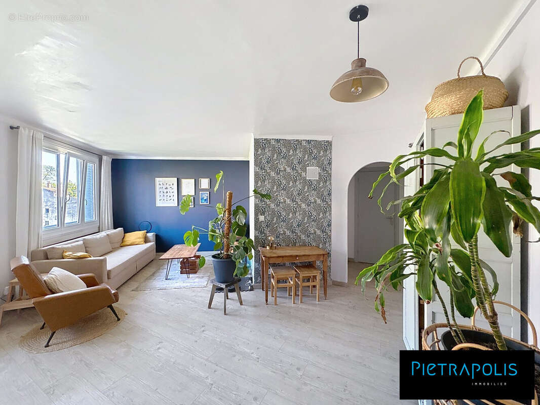 Appartement à LYON-4E