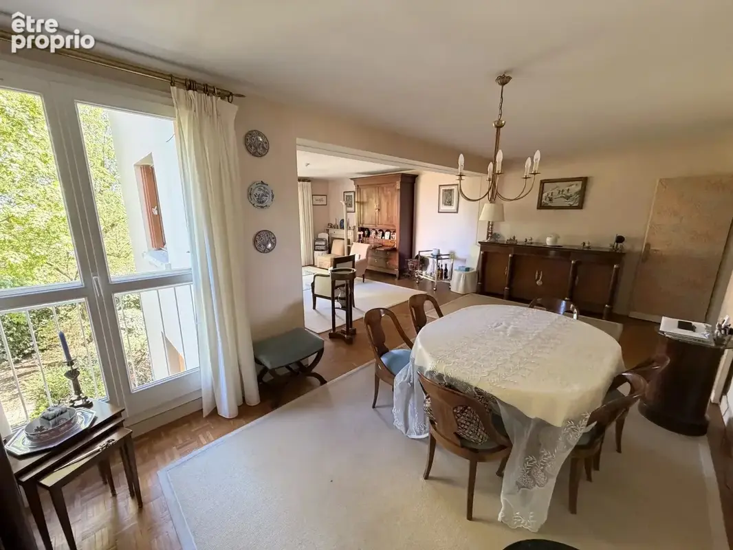 Appartement de 6 pièces à Saint-Germain-en-Laye - photo 2