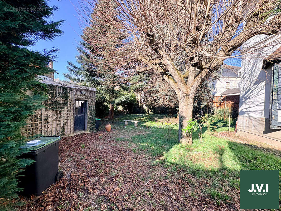 Maison à MONTMORENCY