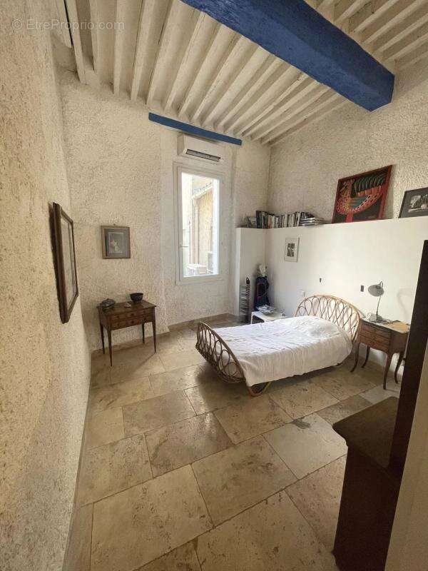 Appartement 58 m² à Rognes  - photo 8