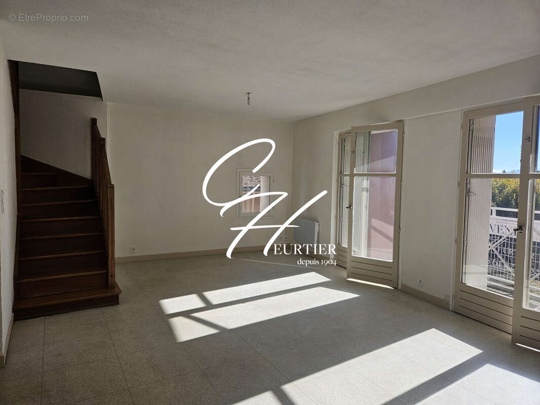 Appartement à VOIRON