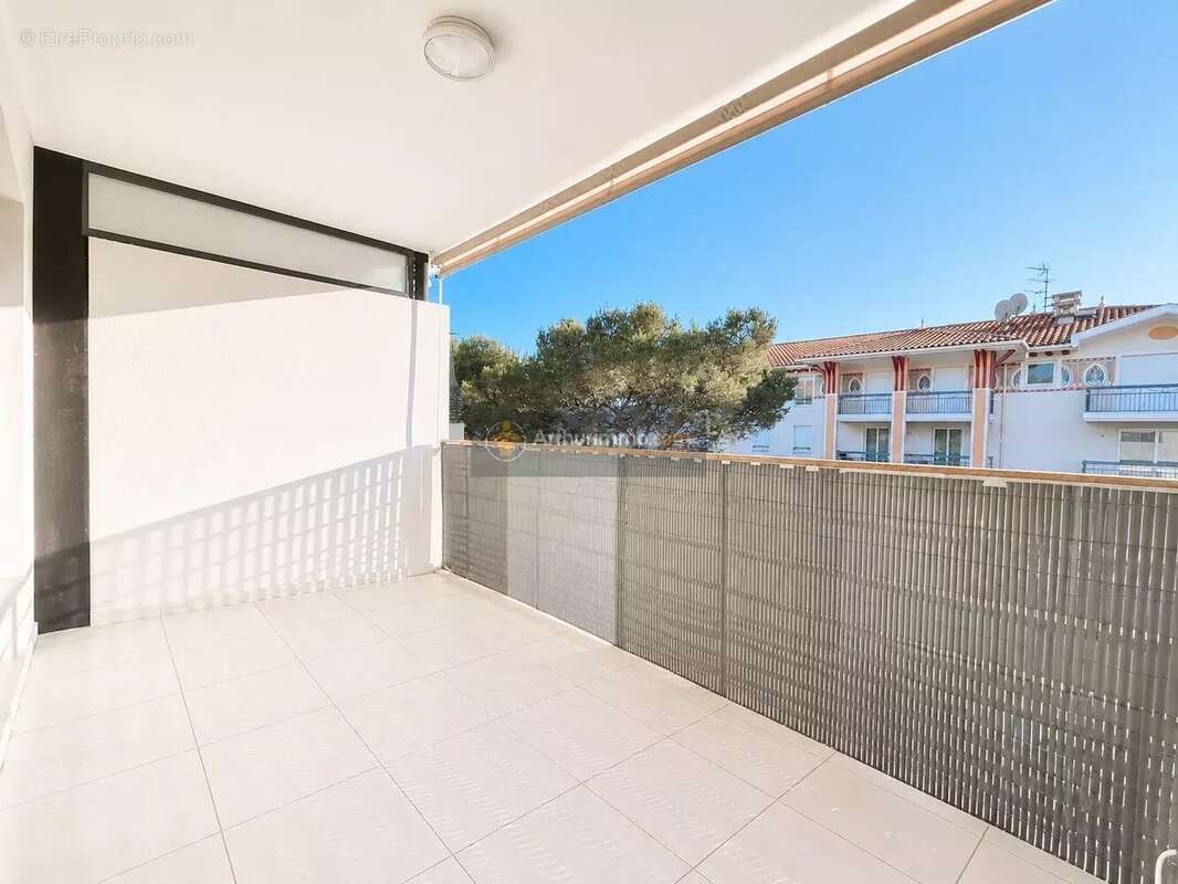 Appartement à FREJUS