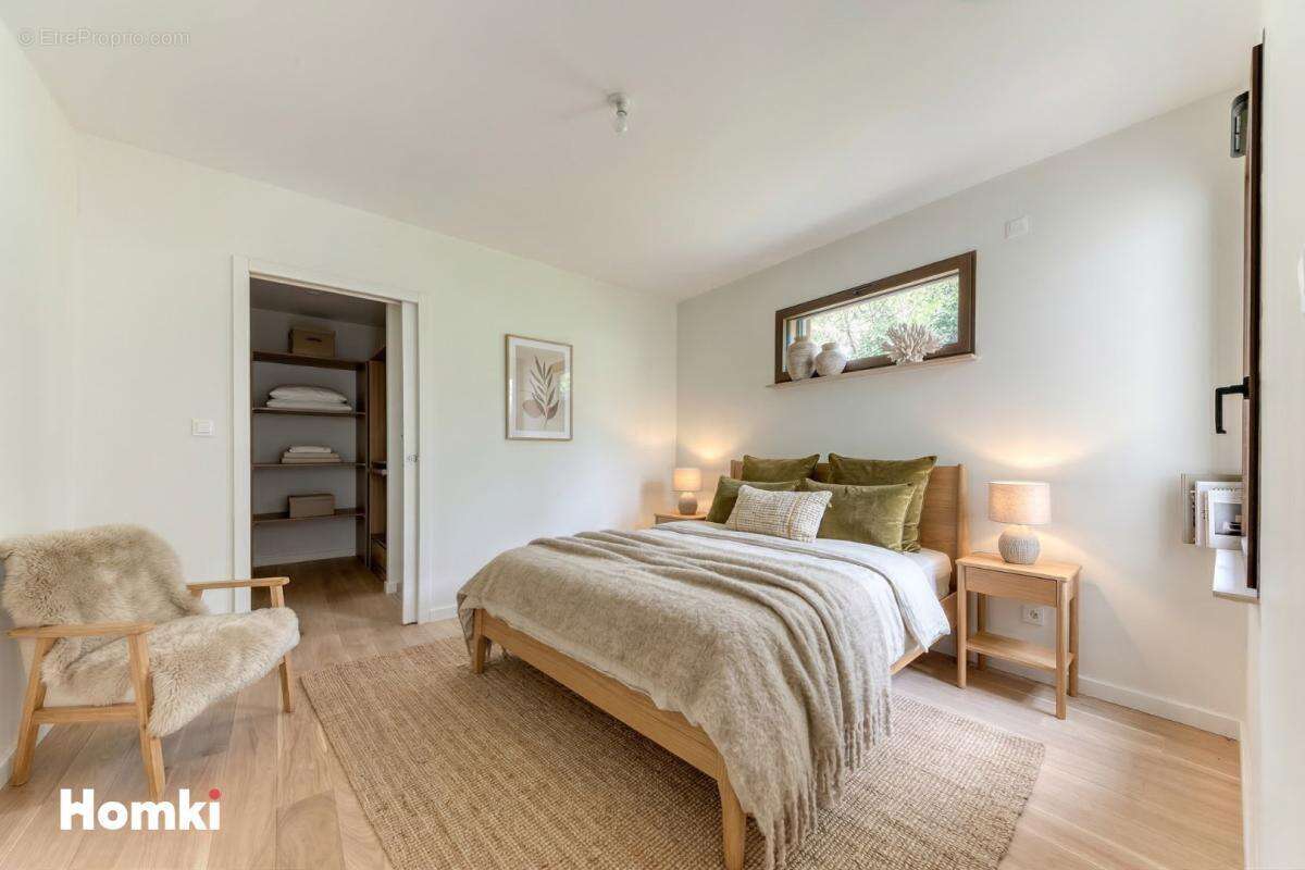 Maison à SAINTE-FOY-LES-LYON