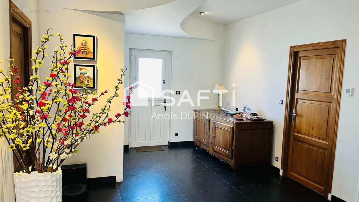 Photo 6 - Maison à JUVINCOURT-ET-DAMARY