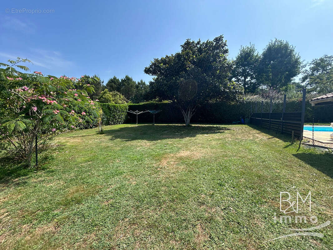 Maison à SAINT-VINCENT-DE-TYROSSE