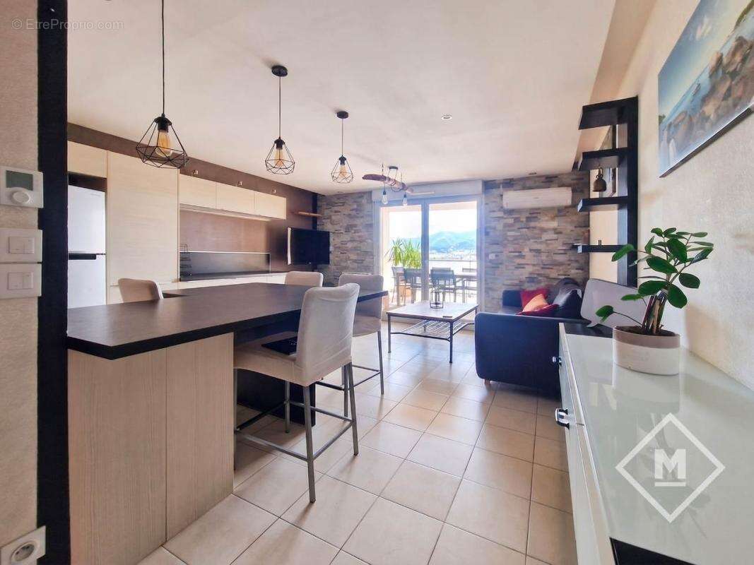 Appartement à MARSEILLE-10E