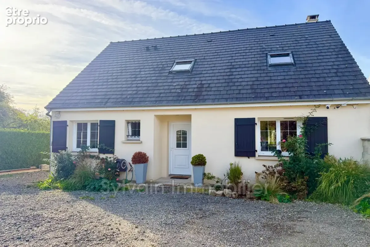 Photo Maison à Thieuloy-Saint-Antoine au prix de 198 000€