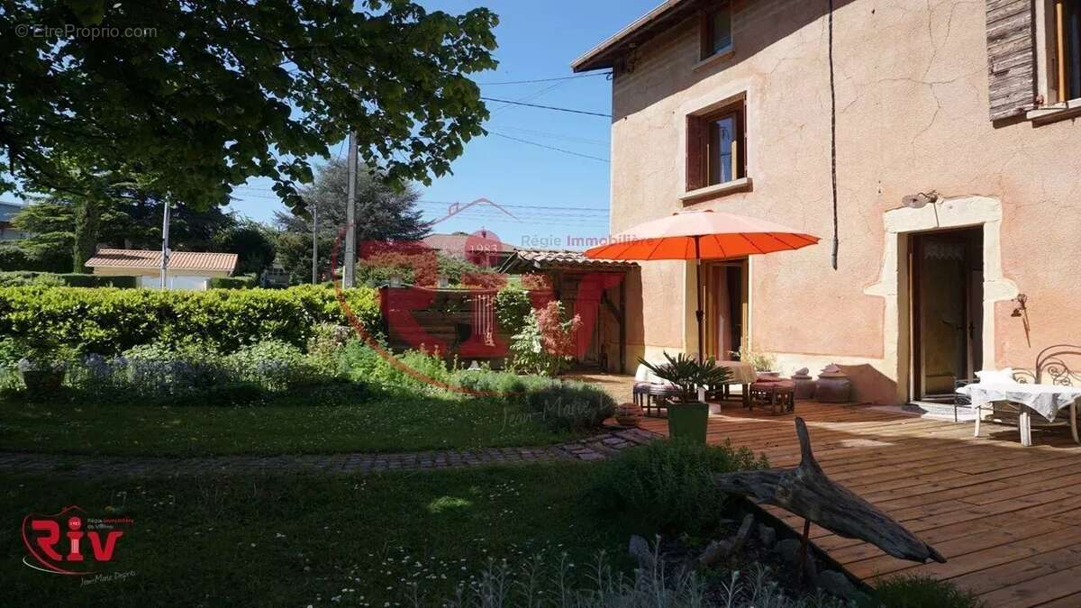 Maison à CHONAS-L&#039;AMBALLAN